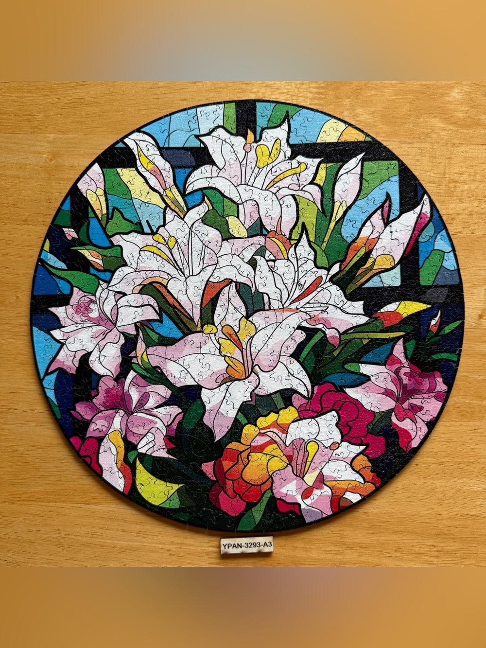EUC 300 Piece Round White Lillies Floral Wooden Puzzle